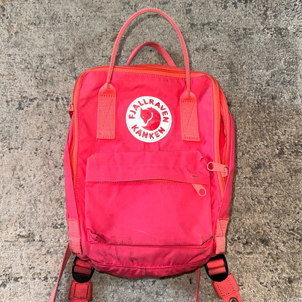 Fjallraven Kanken Small Backpack